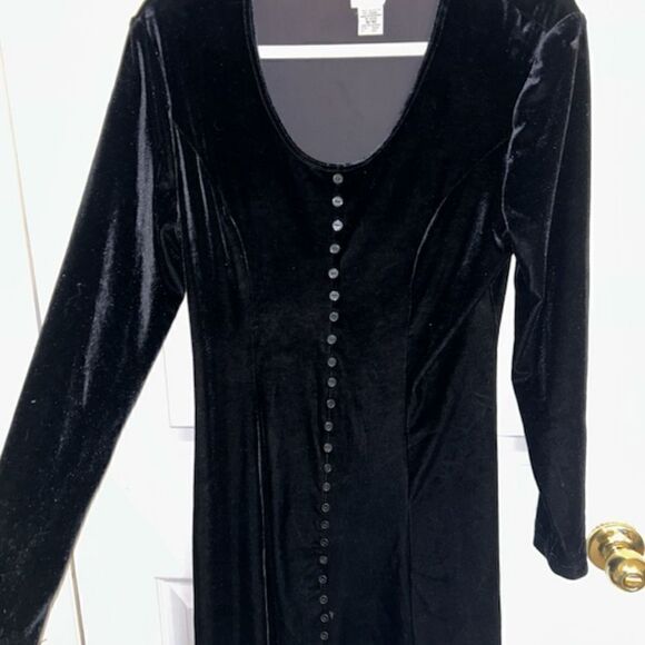 90's Goth Black Velvet Long Sleeve Mini Dress Size 9/10 By DJ Ltd. - Picture 4 of 5